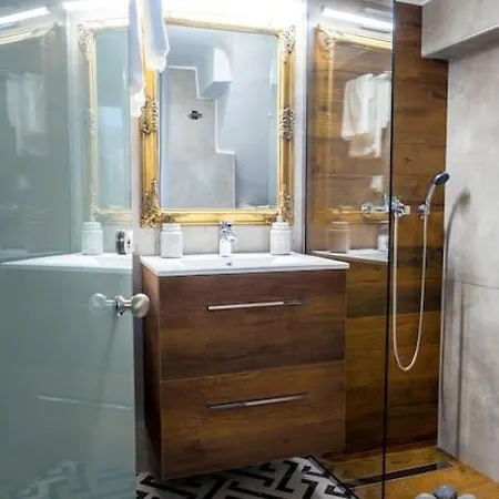 Menemar & Apt, By Idealstay Experience Apartment Agios Nikolaos (Crete)