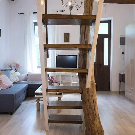 Menemar & Apt, By Idealstay Experience Apartment Agios Nikolaos (Crete)